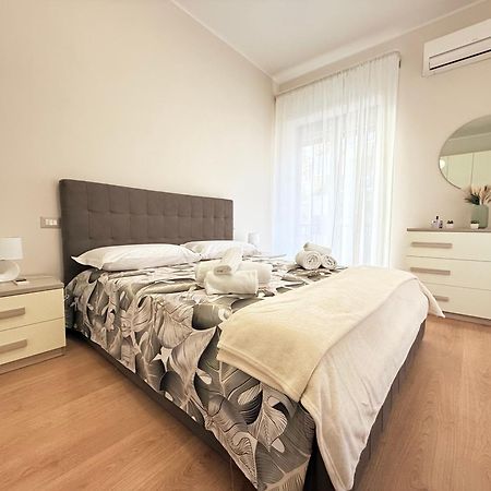 Dimora Del Corso Apartment Салерно Екстериор снимка